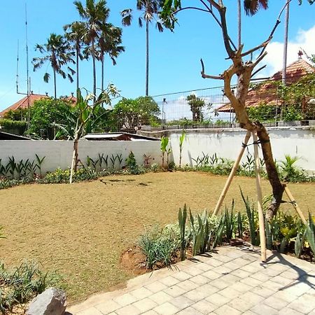 Na-Mi Guesthouse Canggu Eksteriør bilde