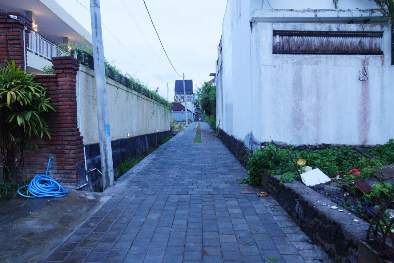 Na-Mi Guesthouse Canggu Eksteriør bilde